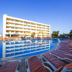 Tuntas Family 4*, Kusadası Türkei