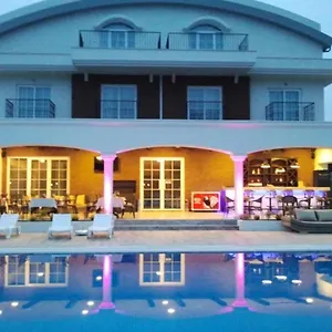 Hotel Sarban