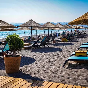 Uras Hotel