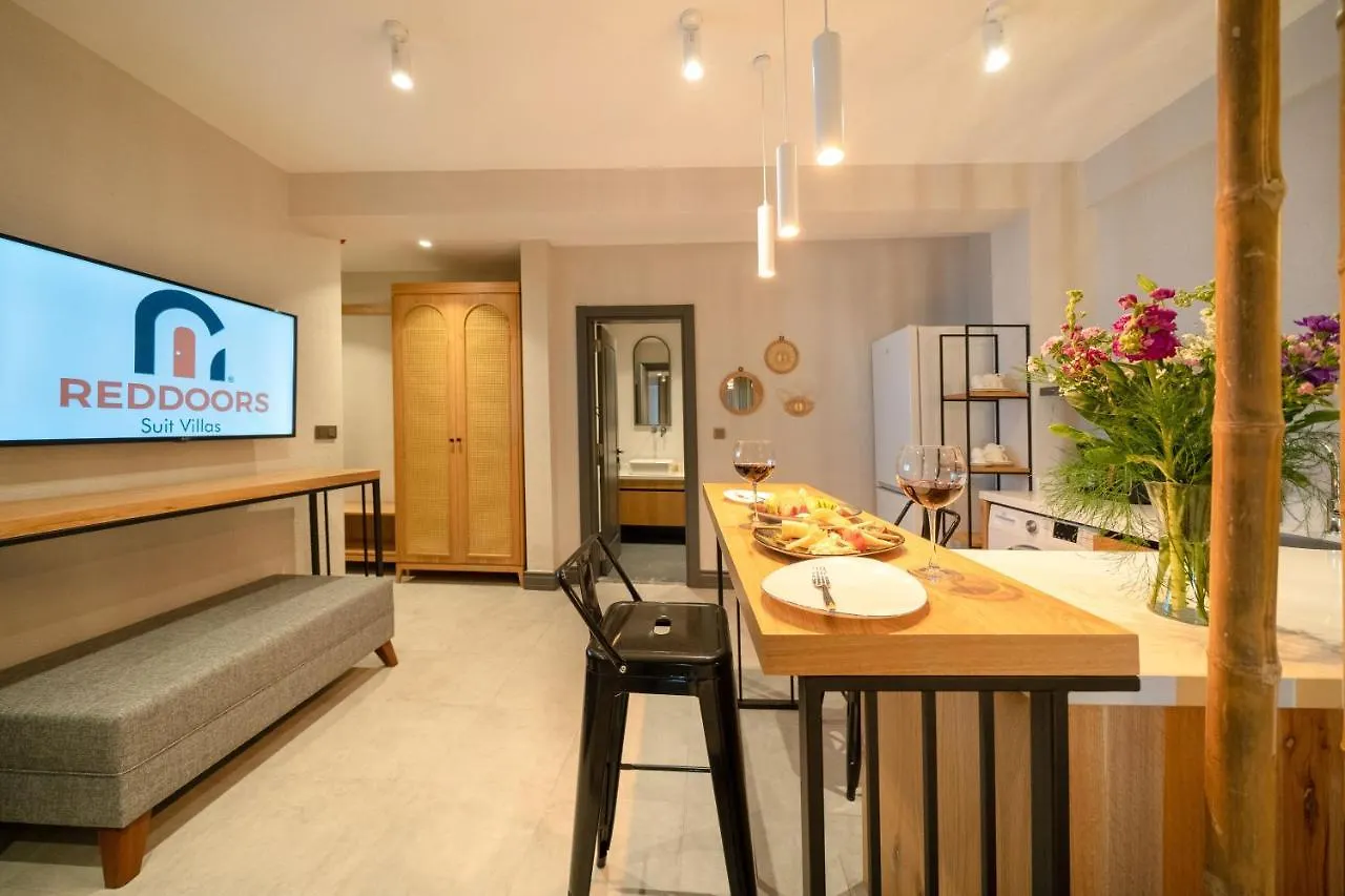 Reddoors Suites Sea View Fethiye Apart-hotel