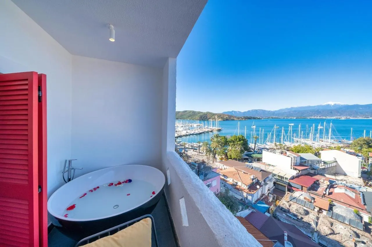 Reddoors Suites Sea View Fethiye Apart-hotel