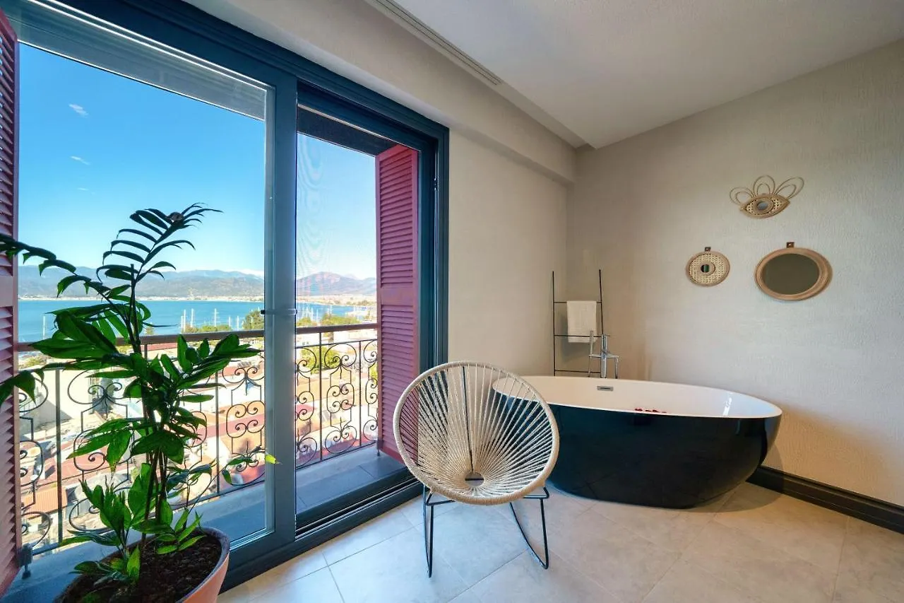 Apart-hotel Reddoors Suites Sea View Fethiye