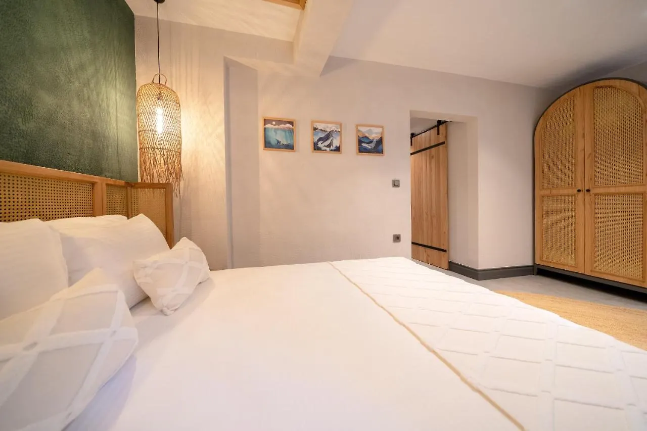 Apart-hotel Reddoors Suites Sea View Fethiye